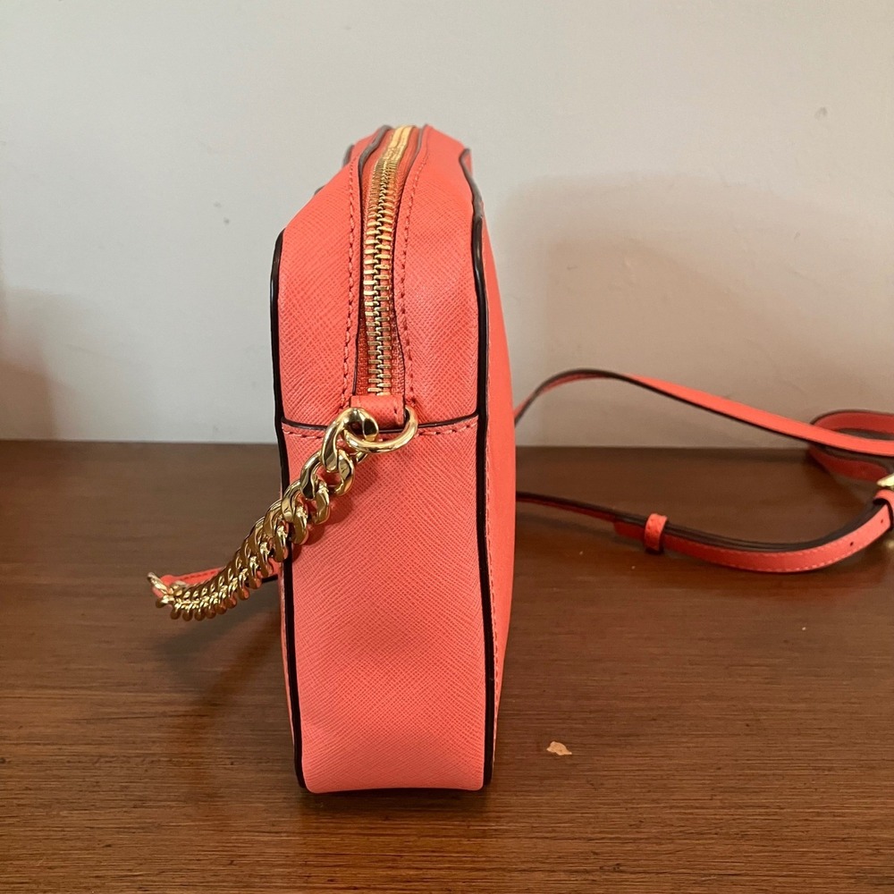 Michael Kors Jet Set East West Crossbody Bag Coral Pink Red Patchwork Saffiano - Picture 4 of 11